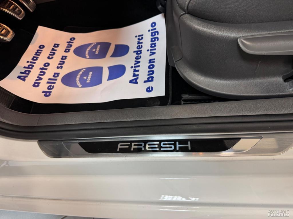 Volkswagen Polo 1.4 TDI 90 CV orig frech BlueMotio - 14/30