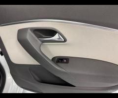 Volkswagen Polo 1.4 TDI 90 CV orig frech BlueMotio - 19