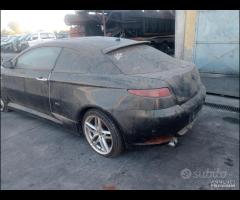 alfa romeo GT 2007 1.9 td demolita per ricambi