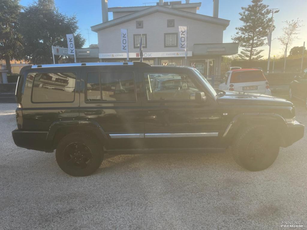Jeep Commander 3.0 CRD DPF Limited 7 posti - 3/17