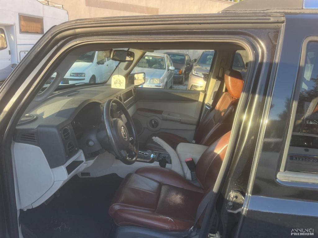 Jeep Commander 3.0 CRD DPF Limited 7 posti - 9/17