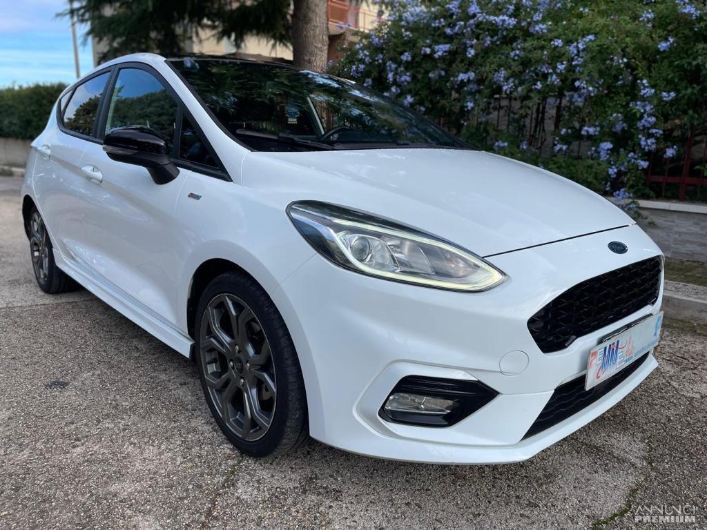 Ford Fiesta 1.5 TDCi 5 porte ST-Line - 1/20