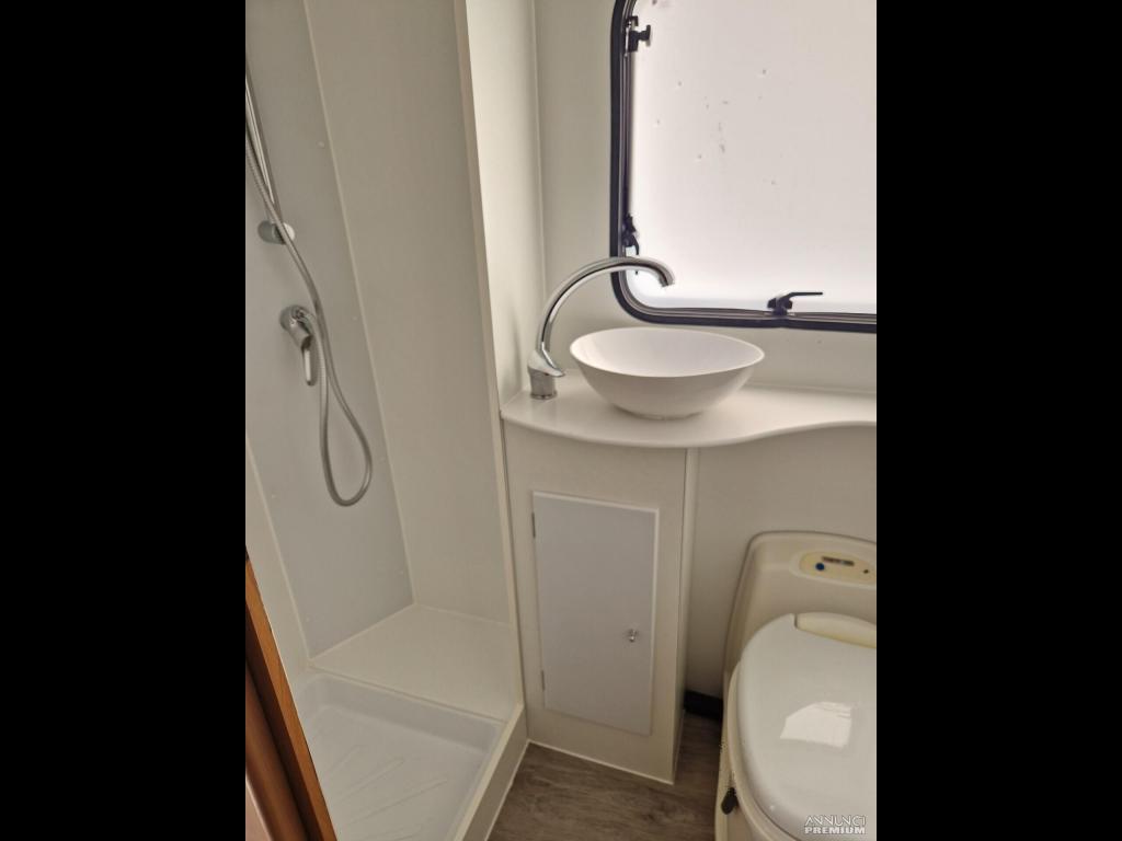 Ci International 7 posti viaggio - 19/25