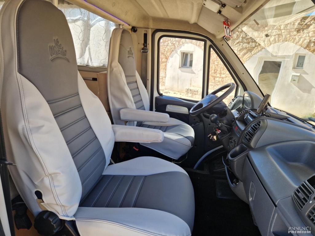 Ci International 7 posti viaggio - 22/25