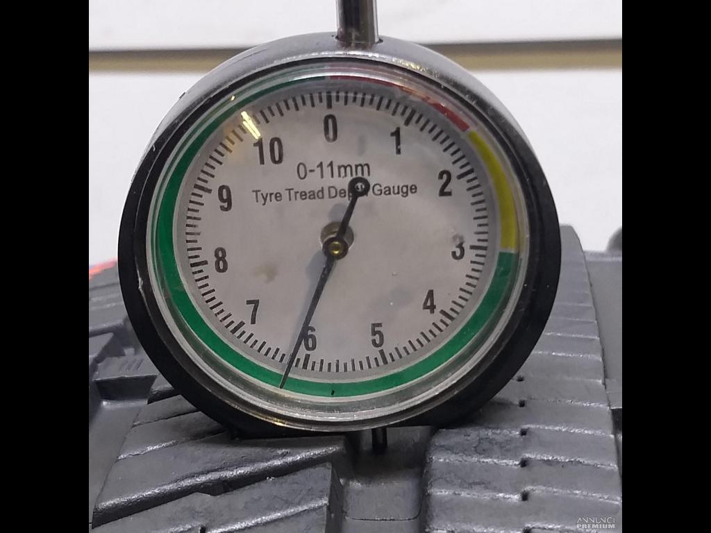 4 GOMME 225 55 16 OVATION BR1159 - 3/8