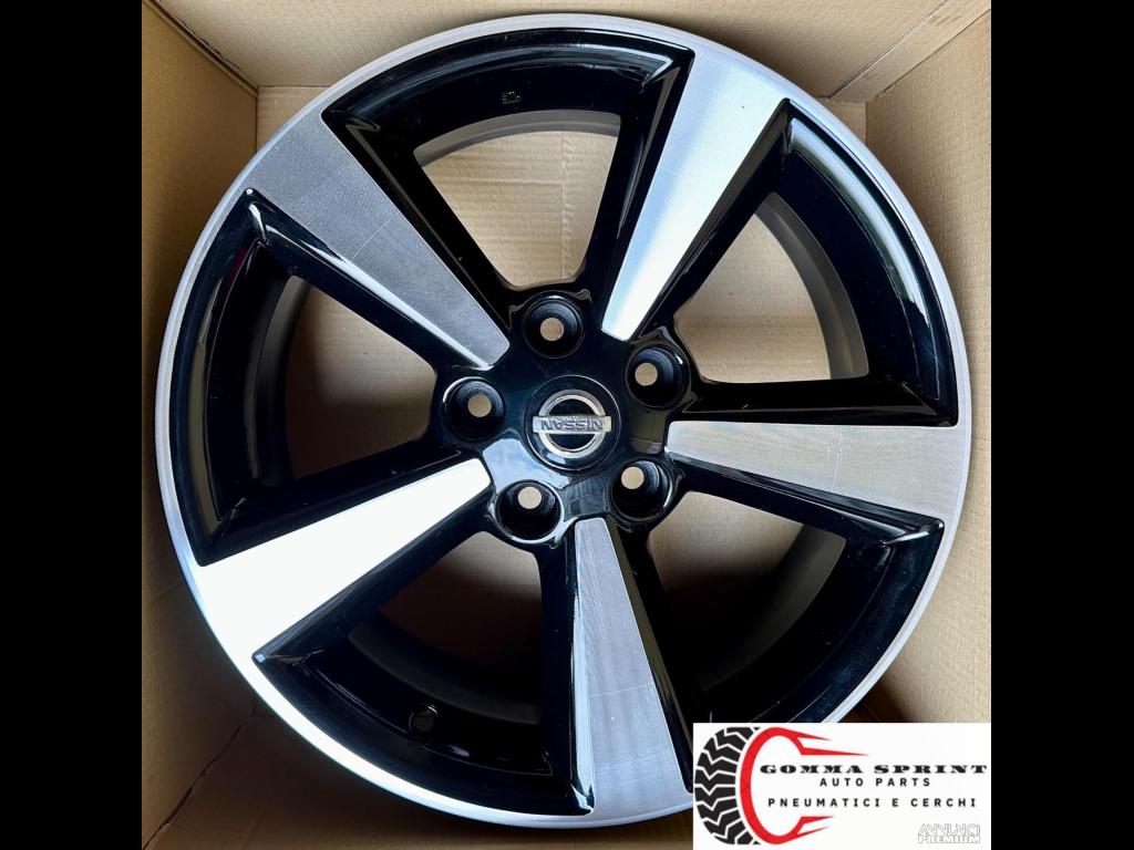4 CERCHI IN LEGA ORIGINALI R17 NISSAN QASQHAI - 8/10