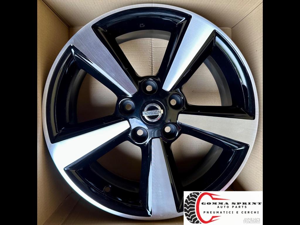 4 CERCHI IN LEGA ORIGINALI R17 NISSAN QASQHAI - 9/10