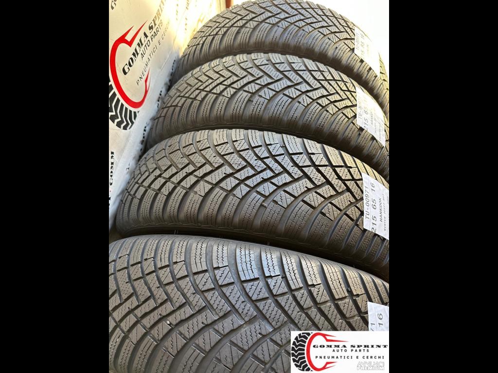 4 PNEUMATICI 215/65 R16 HANKOOK INVERNALI - 10/11