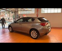Alfa Romeo Giulietta 2.0 JTDm-2 140 CV Exclusive - 6