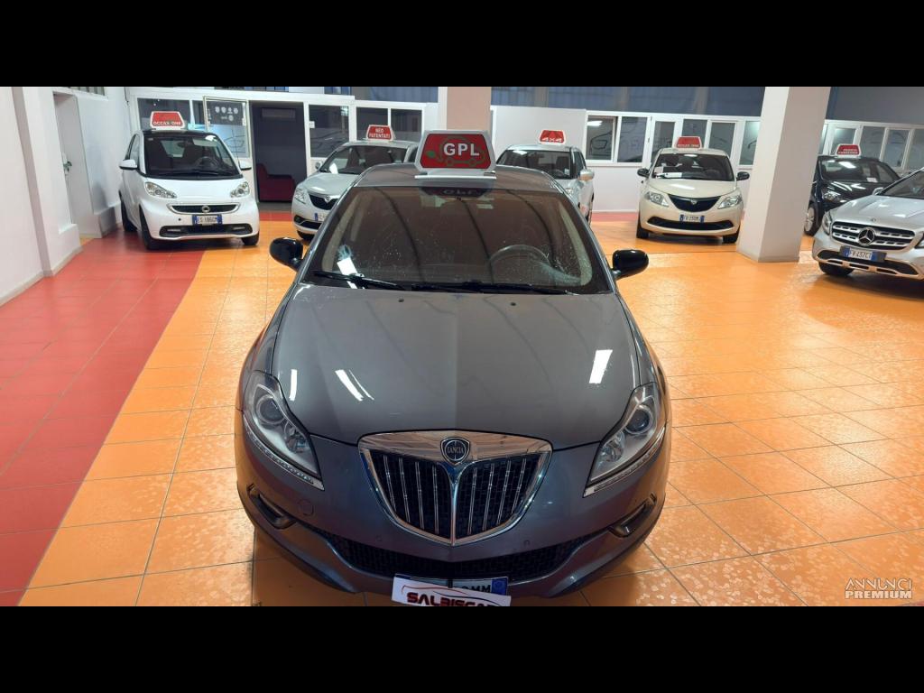 Lancia Delta 1.4 T-Jet 150 CV Argento - 3/15