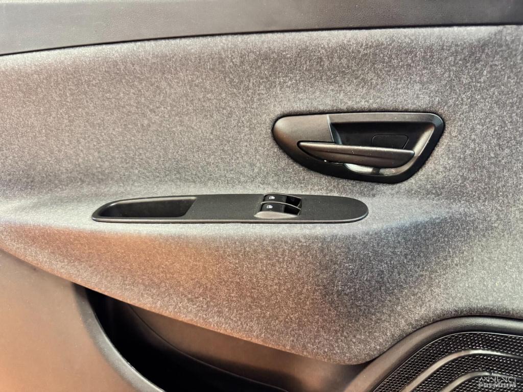 Lancia Ypsilon 1.2 69 CV 5 porte GPL Ecochic Gold - 17/20