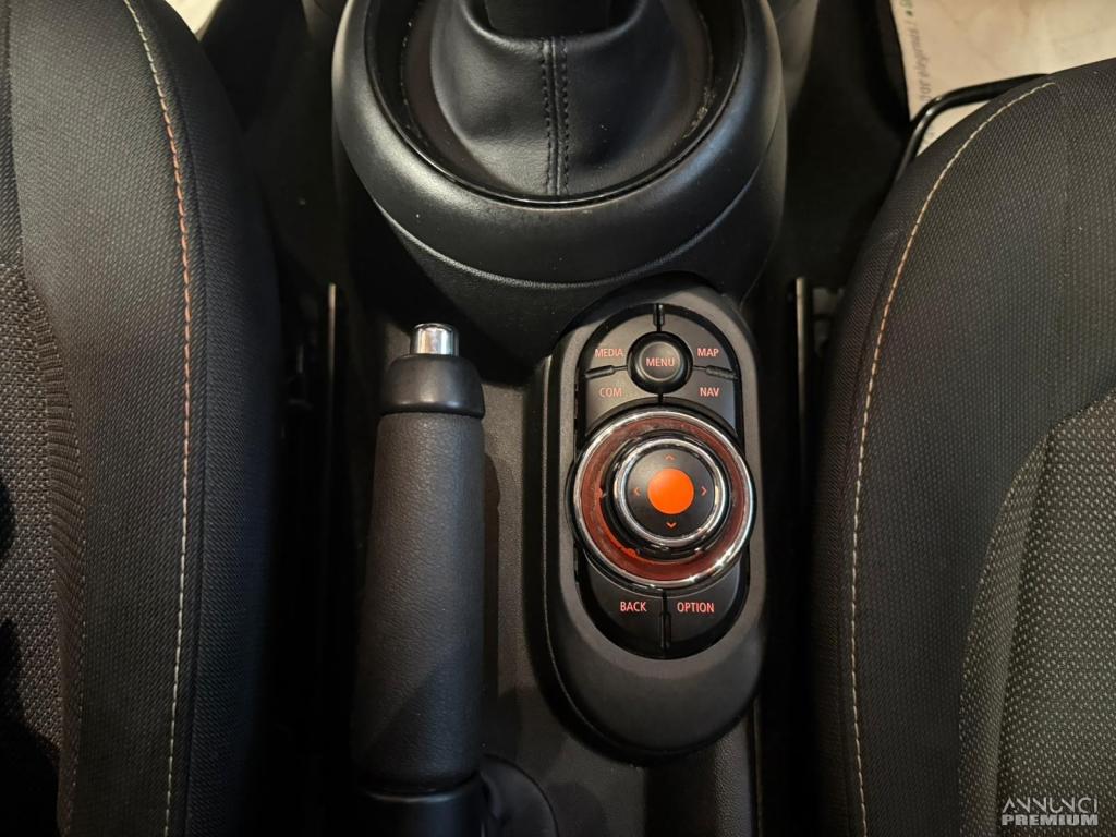 Mini Cooper D 1,5 DIESEL ADATTA NEOPATENTATI - 13/22