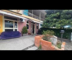 Frosinone, locale commerciale al piano terra