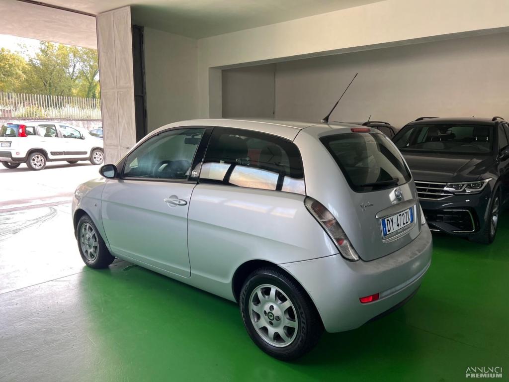 Lancia Ypsilon 1.4 Oro Ecochic GPL - 7/12
