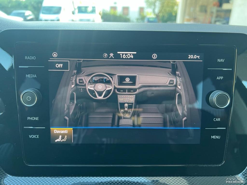 Volkswagen T-Cross 1.0 TSI 115 CV Life - 22/30