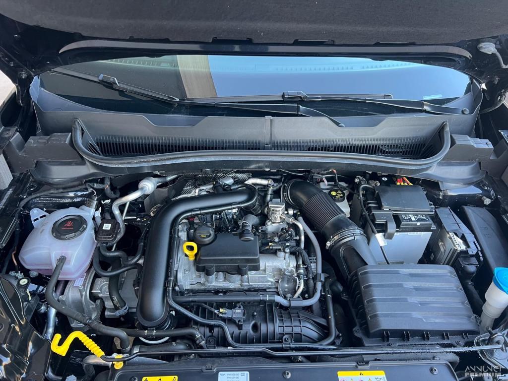 Volkswagen T-Cross 1.0 TSI 115 CV Life - 29/30