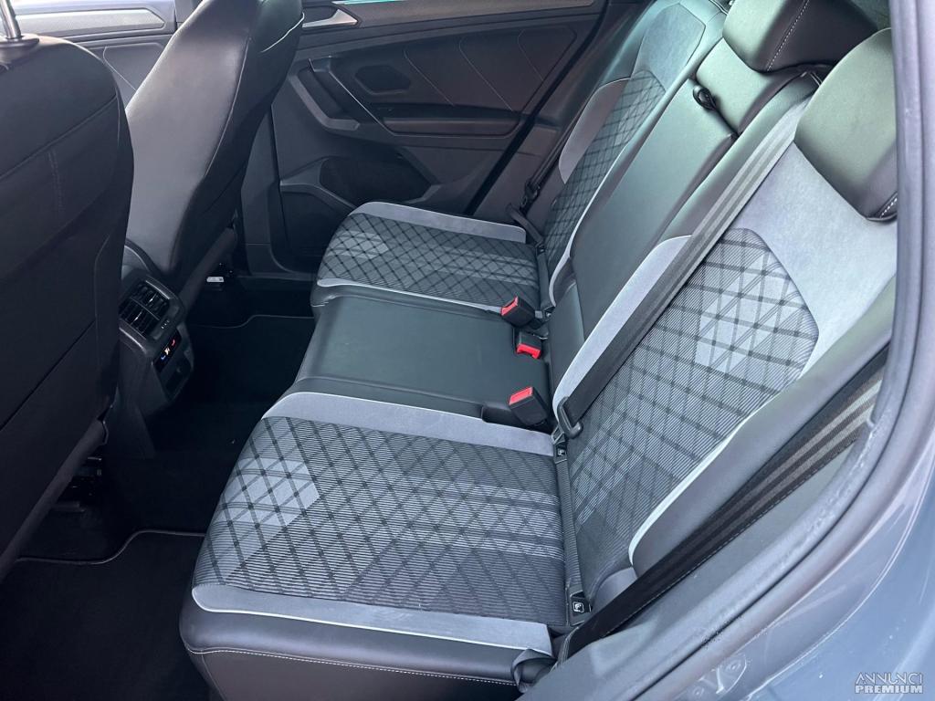 Volkswagen Tiguan 2.0 TDI 150 CV SCR DSG R-Line - 12/25