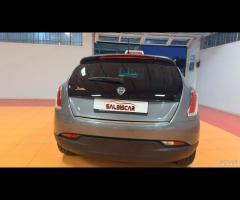 Lancia Delta 1.4 T-Jet 150 CV Argento - 15