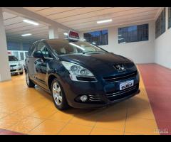 Peugeot 5008 1.6 HDi 115CV Active
