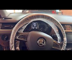 Skoda Octavia 2.0 TDI CR 150 CV 4x4 Wagon Scout - 9