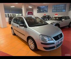 Volkswagen Polo 1.2 5p. Trendline - 19