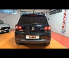 Volkswagen Tiguan 1.4 TSI Trend & Fun BlueMotion T - 10