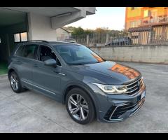 Volkswagen Tiguan 2.0 TDI 150 CV SCR DSG R-Line - 20