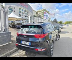 Kia Sportage 1.7 CRDI 2WD Urban - 10