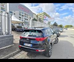 Kia Sportage 1.7 CRDI 2WD Urban - 11