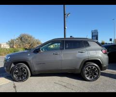 Jeep Compass 1.3 Turbo T4 240cv PHEV AT6 4xe Trail - 12