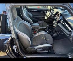 Mini John Cooper Works 2.0 JCW 231cv CambioMANUALE - 9