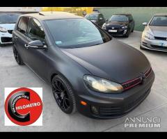 Volkswagen Golf GTI 2.0 TSI DSG 5p.