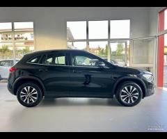 MERCEDES GLA 180d STYLE - 2021 - 6