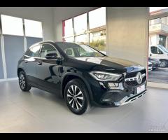 MERCEDES GLA 180d STYLE - 2021 - 7