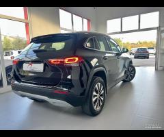 MERCEDES GLA 180d STYLE - 2021 - 11