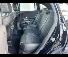 MERCEDES GLA 180d STYLE - 2021 - 13