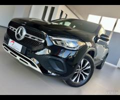 MERCEDES GLA 180d STYLE - 2021 - 22