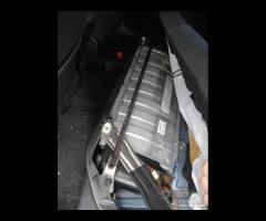 Toyota CHR 2017 Hybrid 2ZR-FXE demolita per ricam - 9