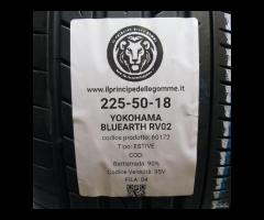 2 GOMME 225 50 18 YOKOHAMA A60172