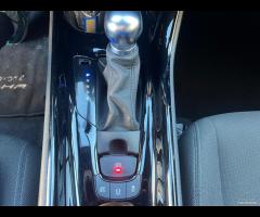 Toyota C-HR 1.8 Hybrid E-CVT Business - 8