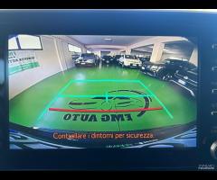 Toyota C-HR 1.8 Hybrid E-CVT Business - 27