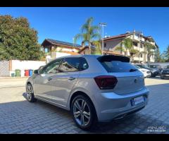 Polo VI 2017 5p 1.0 tsi Comfortline 95cv