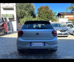 Polo VI 2017 5p 1.0 tsi Comfortline 95cv