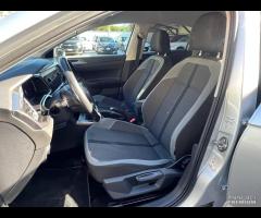 Polo VI 2017 5p 1.0 tsi Comfortline 95cv - 7