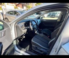 Polo VI 2017 5p 1.0 tsi Comfortline 95cv - 8