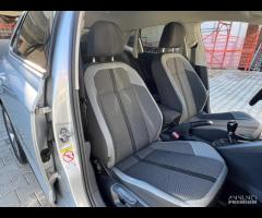 Polo VI 2017 5p 1.0 tsi Comfortline 95cv - 12