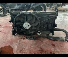 Ricambi parte anteriore Opel corsa 2017.