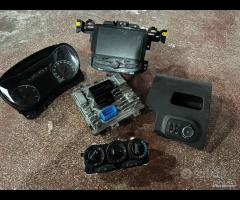 Ricambi accessori Opel Corsa 2017 disponibile.