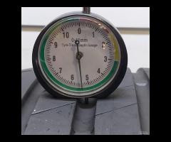 2 GOMME 225 40 18 BRIDGESTONE A60245