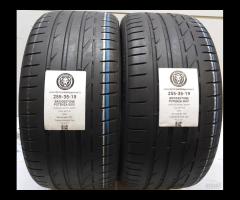 2 GOMME 255 35 19 BRIDGESTONE A60257